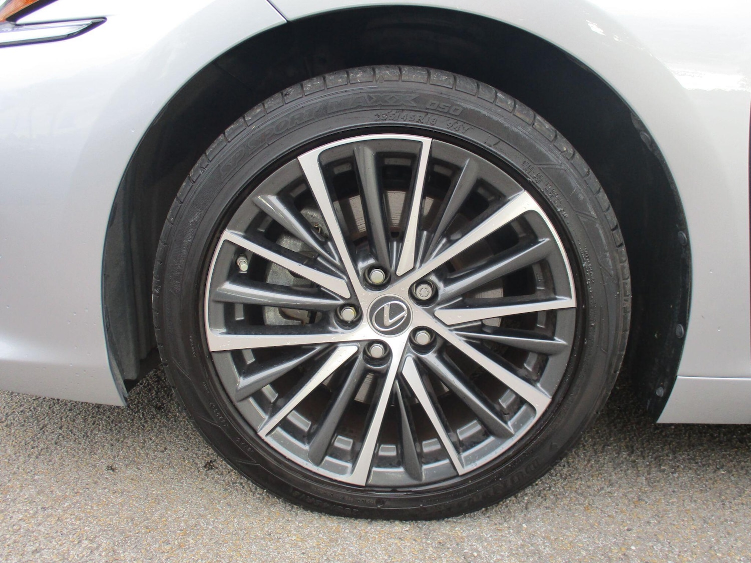 Used Lexus ES 2024 for sale - 76175261: Photo 11