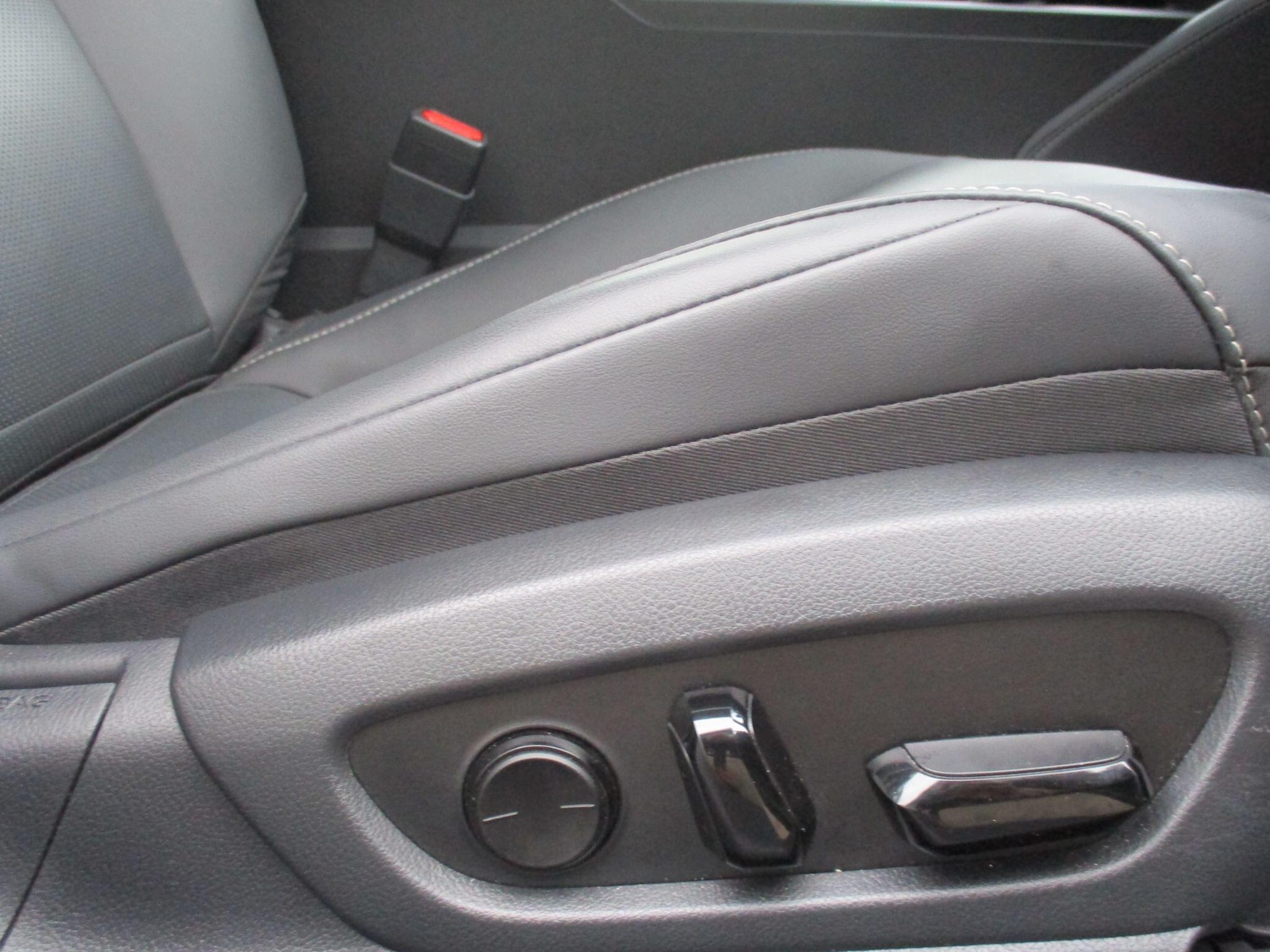 Used Lexus ES 2024 for sale - 76175261: Photo 17