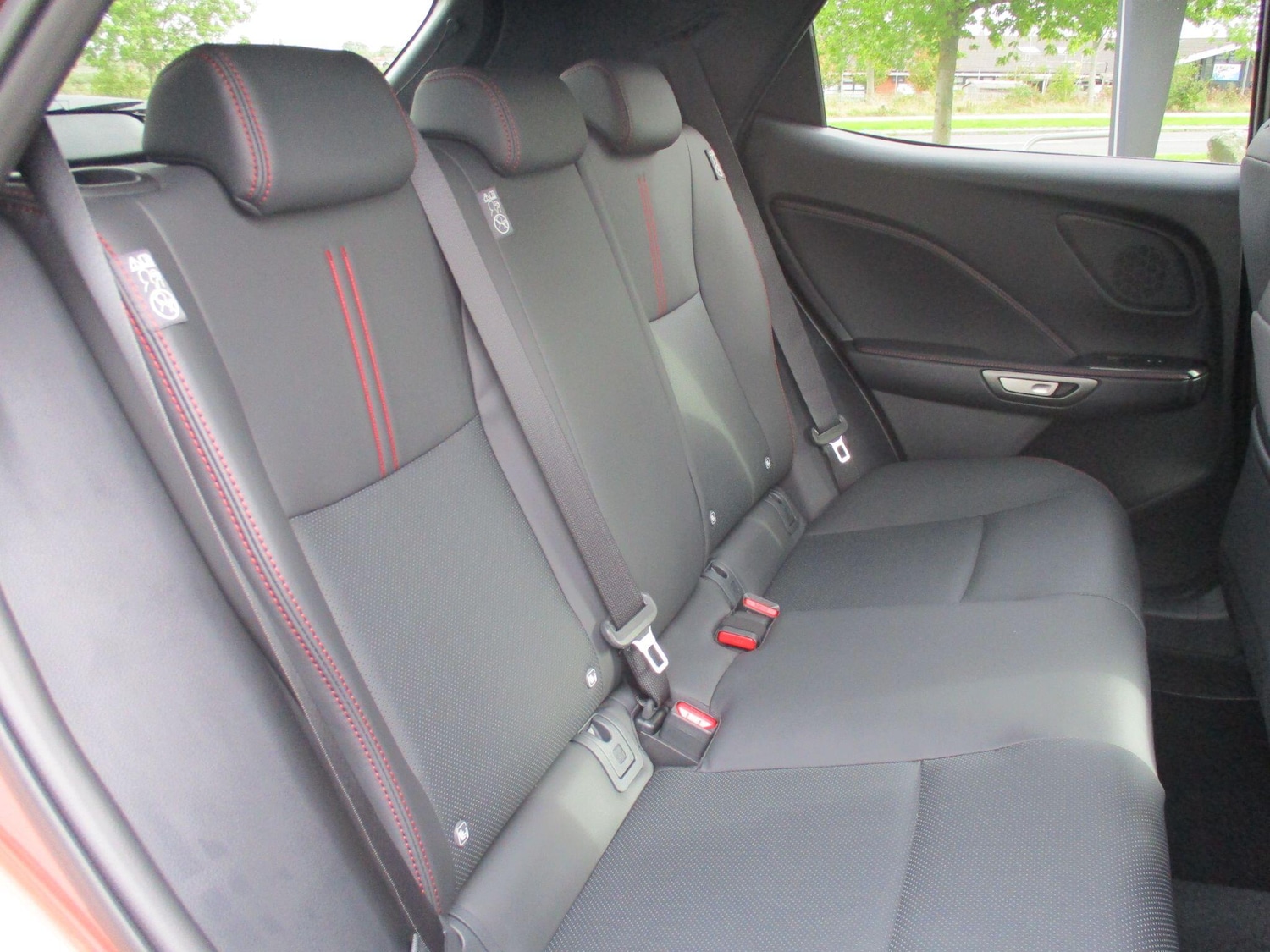 Used Lexus LBX 2025 for sale - 76539104: Photo 31