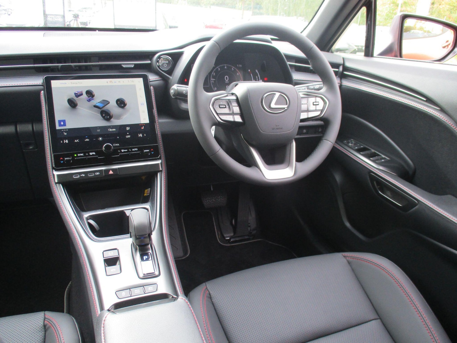 Used Lexus LBX 2025 for sale - 76539104: Photo 32