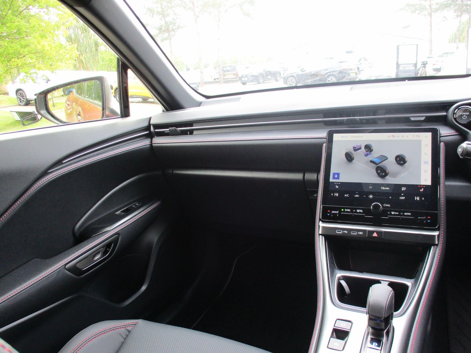 Used Lexus LBX 2025 for sale - 76539104: Photo 33