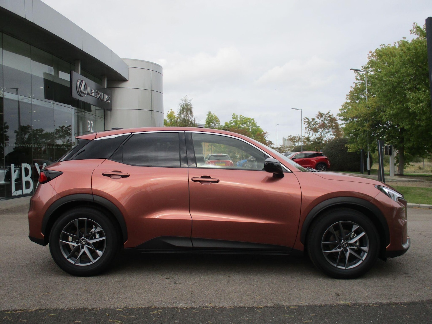 Used Lexus LBX 2025 for sale - 76539104: Photo 5