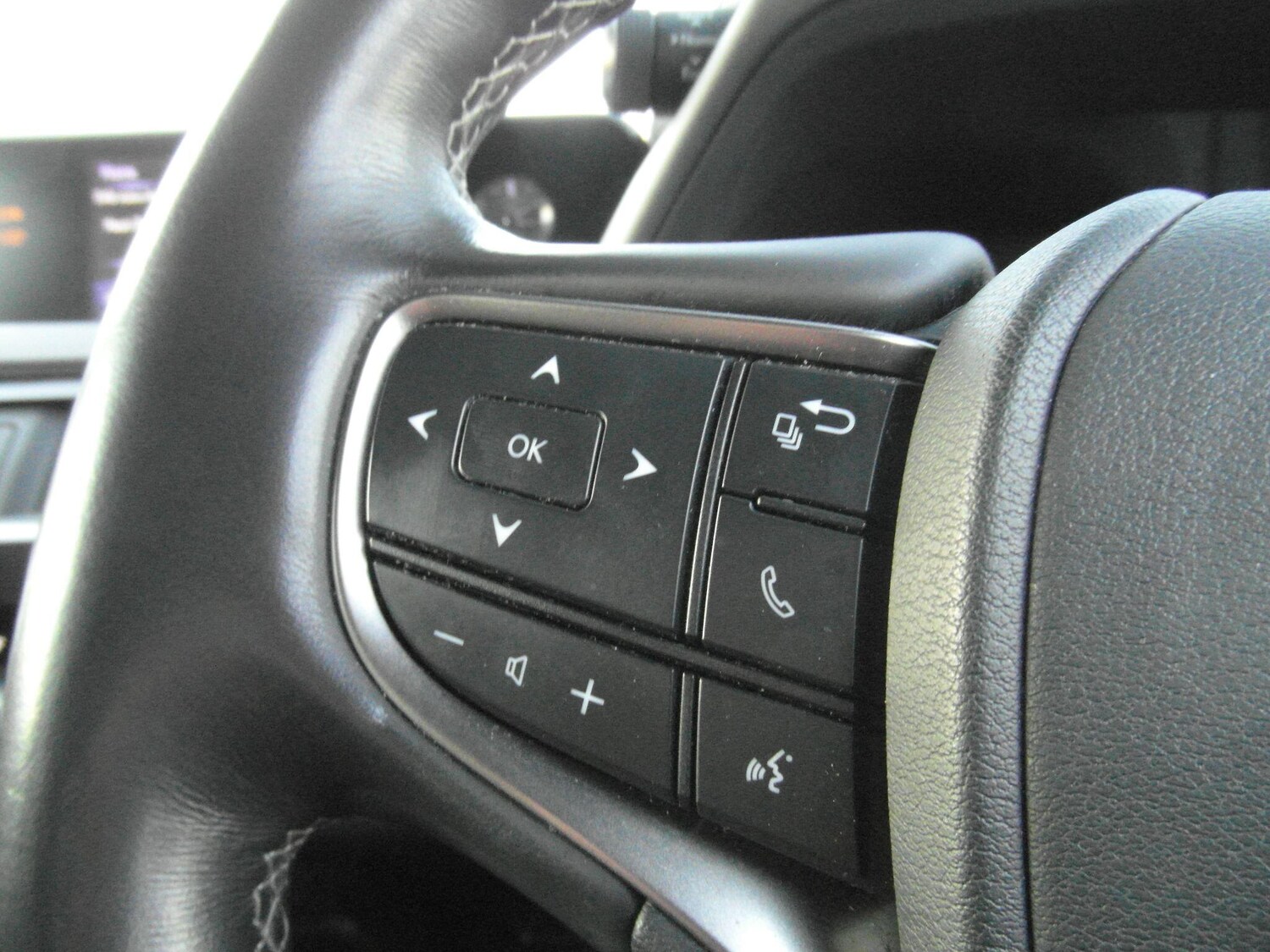 Used Lexus UX 2020 for sale - 76765914: Photo 20