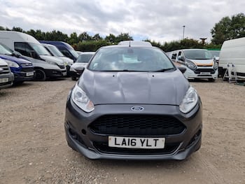 Used Ford Fiesta 2016 for sale - 79775638: Photo