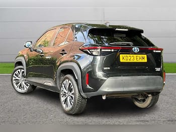 Used Toyota Yaris Cross 2023 for sale - 79849101: Photo