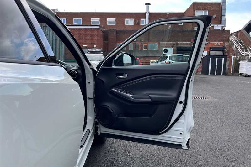 Used Nissan Juke 2022 for sale - 76717700: Photo 33