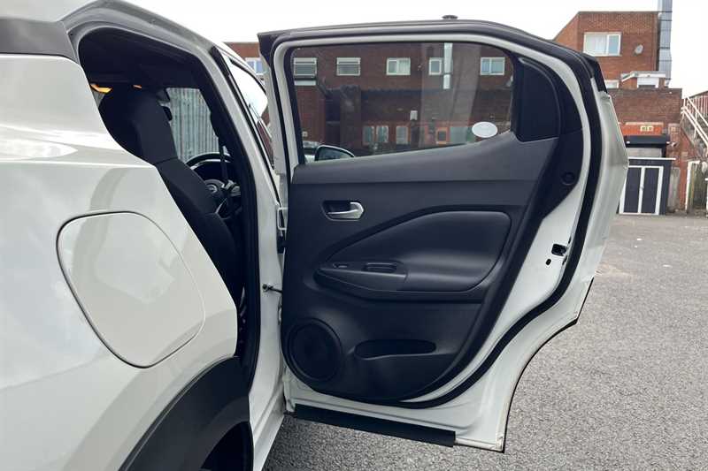 Used Nissan Juke 2022 for sale - 76717700: Photo 35