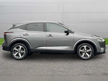 Used Nissan Qashqai 2022 for sale - 76717745: Photo