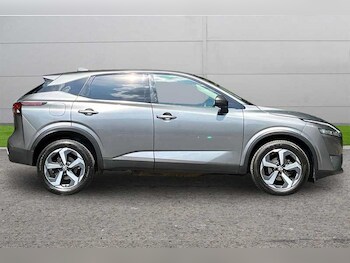 Used Nissan Qashqai 2023 for sale - 79147238: Photo