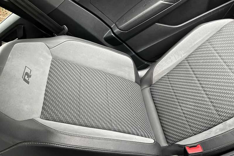 Used Volkswagen T-Roc 2019 for sale - 76954617: Photo 42