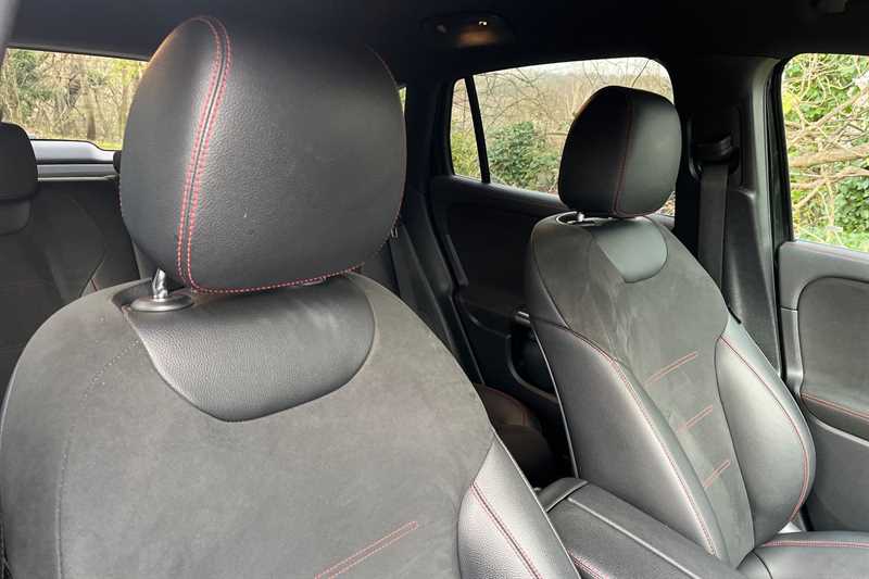 Used Mercedes-Benz GLA 2021 for sale - 77146199: Photo 42