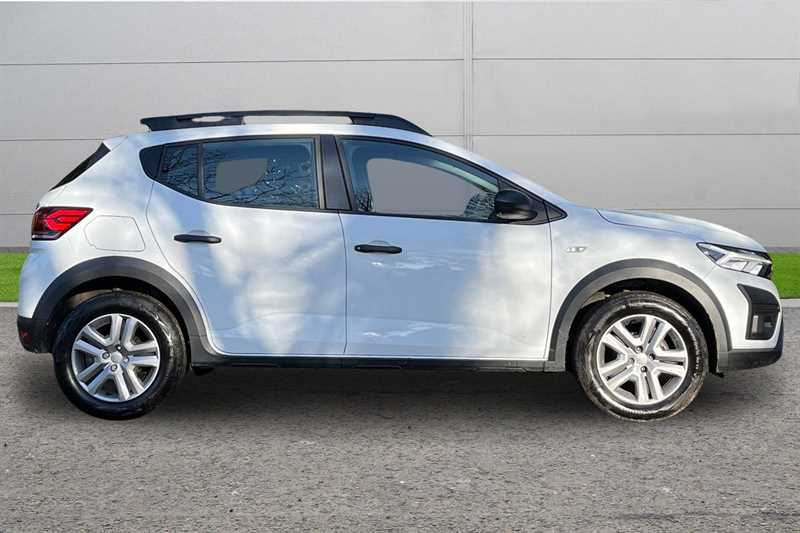 Used Dacia Sandero Stepway 2023 for sale - 77256779: Photo 3
