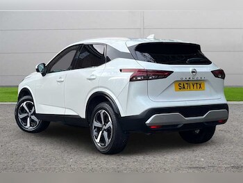 Used Nissan Qashqai 2021 for sale - 77256776: Photo