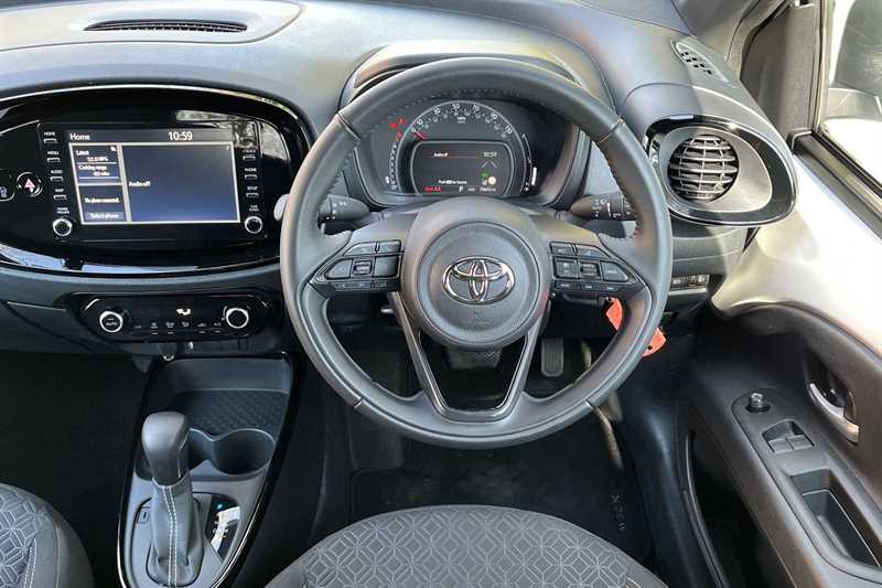 Used Toyota Aygo X 2023 for sale - 77996862: Photo 15