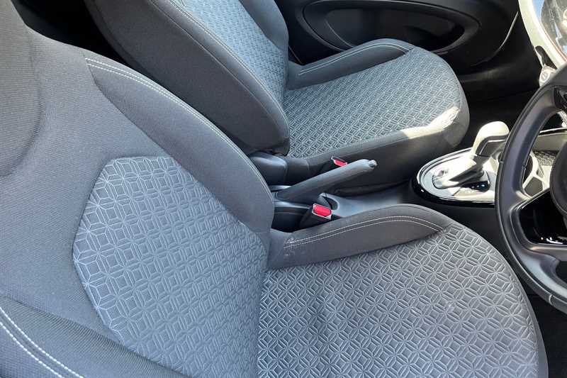 Used Toyota Aygo X 2023 for sale - 77996862: Photo 38