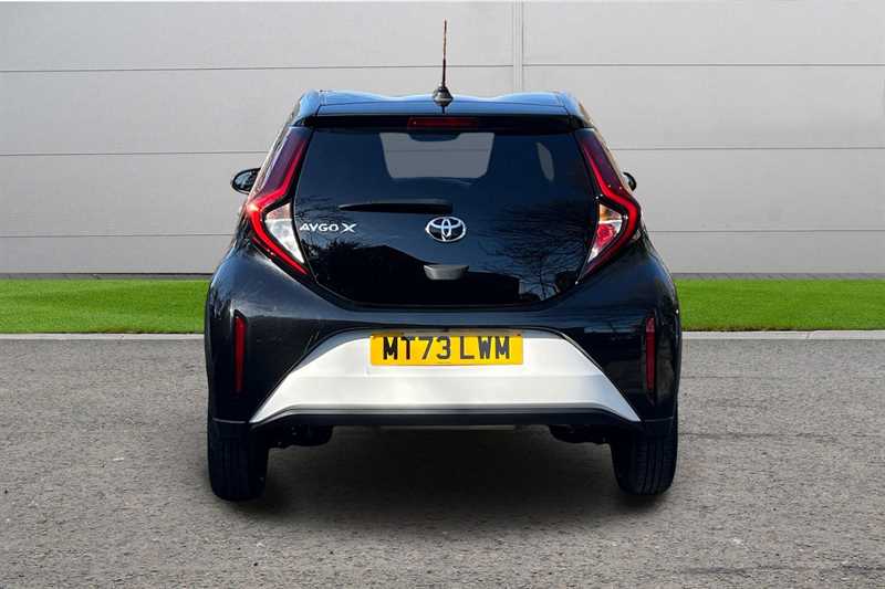 Used Toyota Aygo X 2023 for sale - 77996862: Photo 4