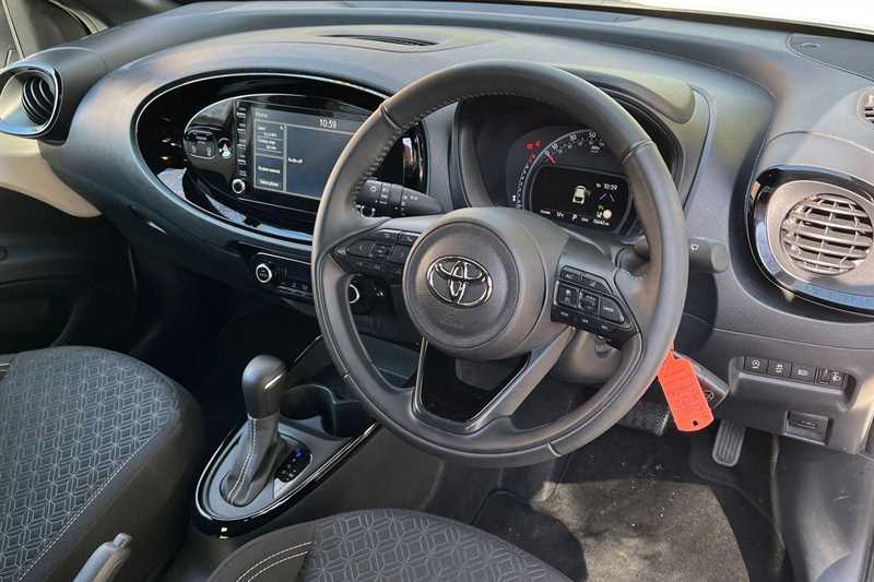 Used Toyota Aygo X 2023 for sale - 77996862: Photo 8