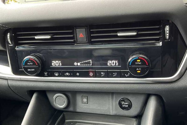 Used Nissan Qashqai 2023 for sale - 76311691: Photo 38
