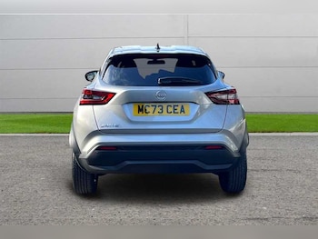 Used Nissan Juke 2023 for sale - 77648377: Photo