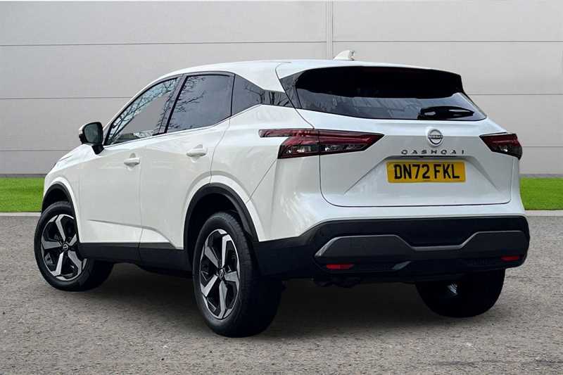 Used Nissan Qashqai 2022 for sale - 76826952: Photo 2