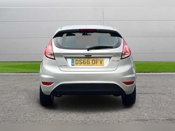 Used Ford Fiesta 2016 for sale - 76928302: Photo