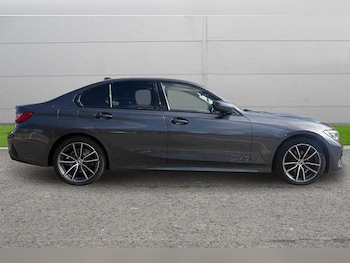 Used BMW 3 Series 2021 for sale - 79270081: Photo