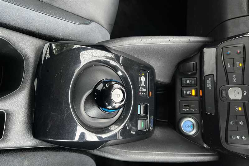 Used Nissan Leaf 2021 for sale - 77256775: Photo 17