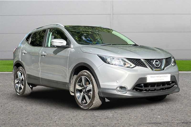 Used Nissan Qashqai 2016 for sale - 76112510: Photo 1