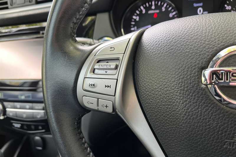 Used Nissan Qashqai 2016 for sale - 76112510: Photo 17
