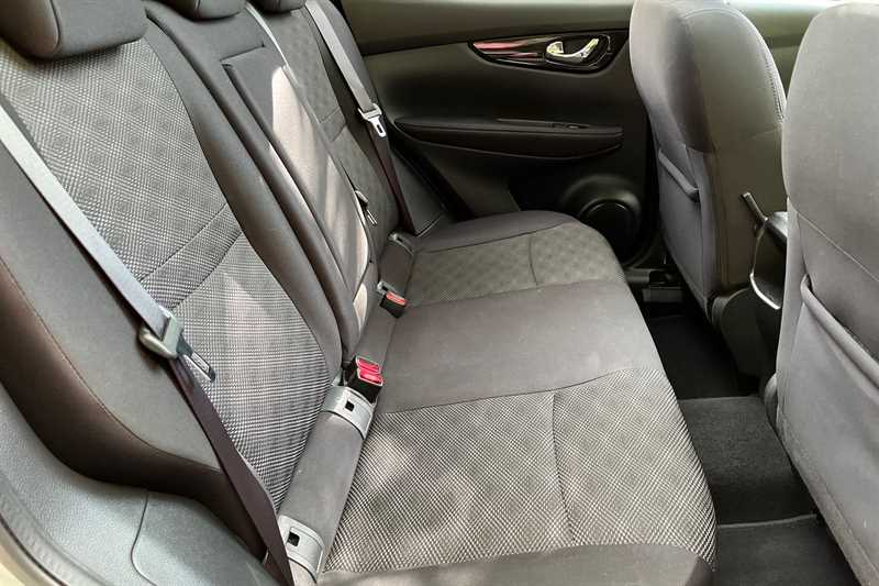 Used Nissan Qashqai 2016 for sale - 76112510: Photo 39