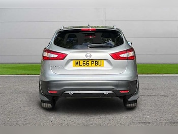 Used Nissan Qashqai 2016 for sale - 76112510: Photo
