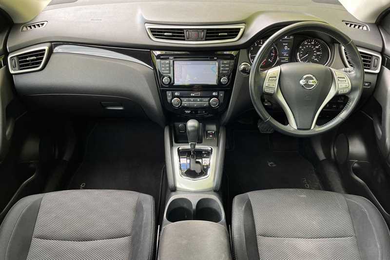 Used Nissan Qashqai 2016 for sale - 76112510: Photo 9