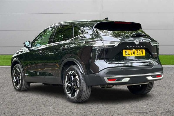Used Nissan Qashqai 2024 for sale - 75522483: Photo 2