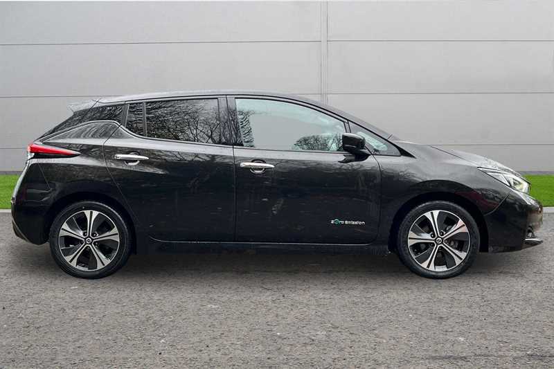 Used Nissan Leaf 2020 for sale - 76351038: Photo 3