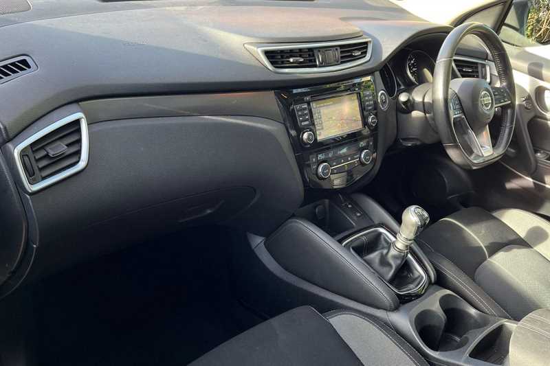 Used Nissan Qashqai 2018 for sale - 77648439: Photo 7
