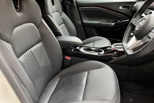 Used Nissan Juke 2024 for sale - 75451958: Photo 31