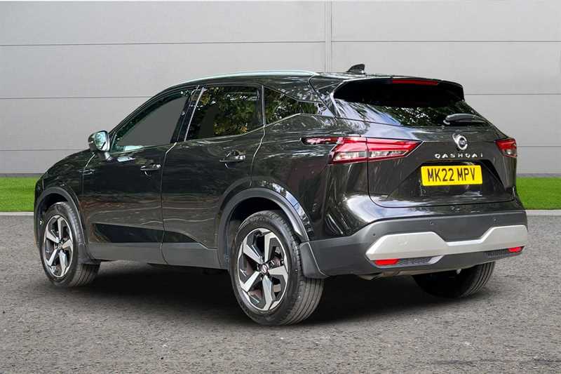 Used Nissan Qashqai 2022 for sale - 76015318: Photo 2