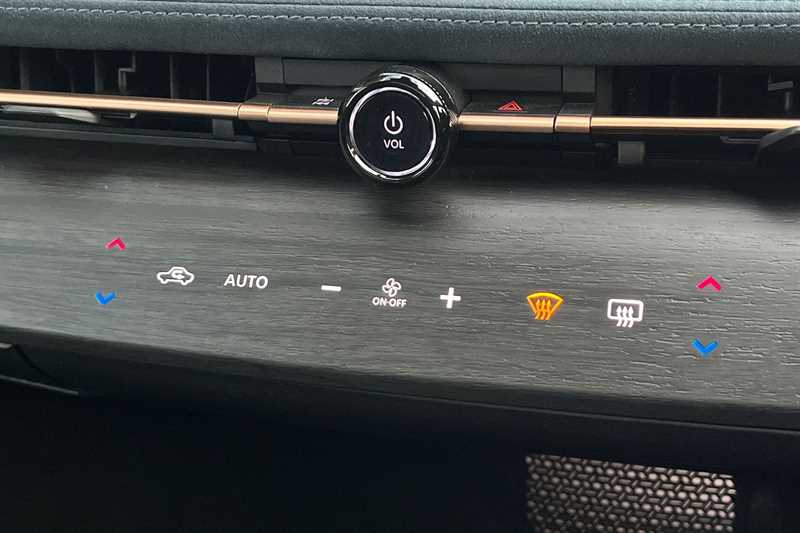 Used Nissan ARIYA 2022 for sale - 76705815: Photo 12