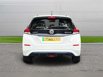 Used Nissan Leaf 2020 for sale - 79823191: Photo