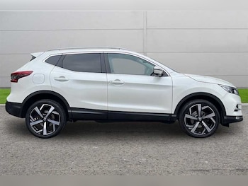 Used Nissan Qashqai 2019 for sale - 77674060: Photo