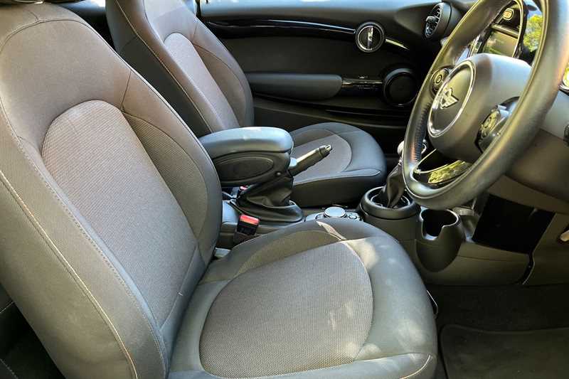 Used MINI Convertible 2017 for sale - 76062414: Photo 31