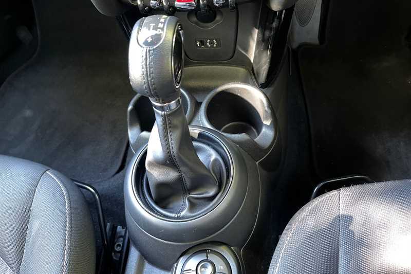 Used MINI Convertible 2017 for sale - 76062414: Photo 37