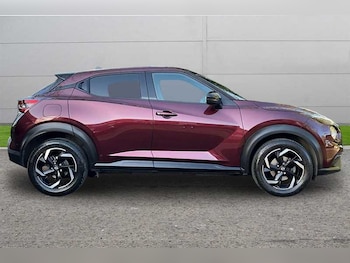 Used Nissan Juke 2023 for sale - 77648389: Photo