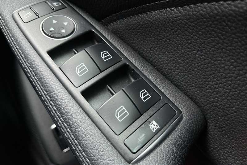 Used Mercedes-Benz GLA 2018 for sale - 77540075: Photo 18