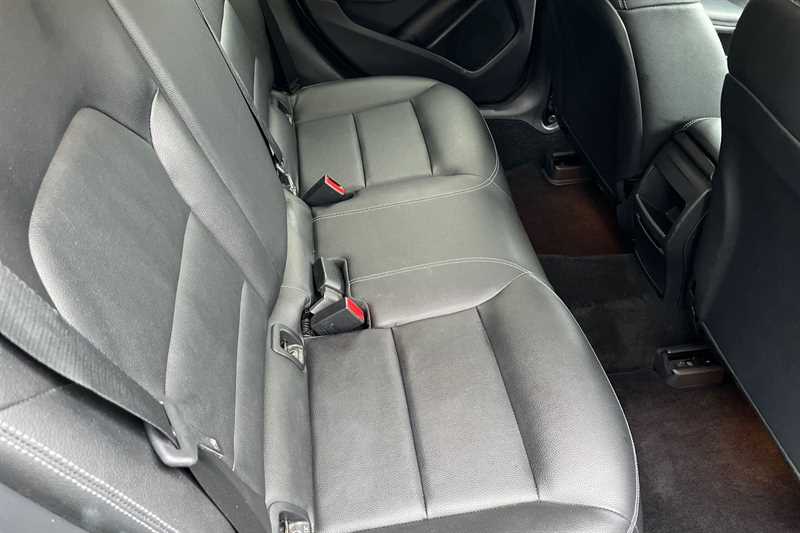 Used Mercedes-Benz GLA 2018 for sale - 77540075: Photo 37