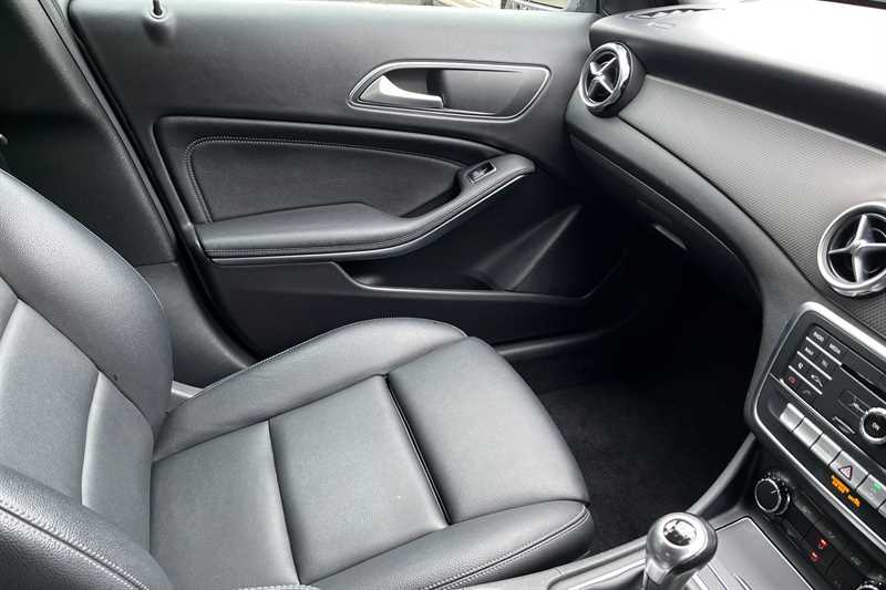 Used Mercedes-Benz GLA 2018 for sale - 77540075: Photo 44