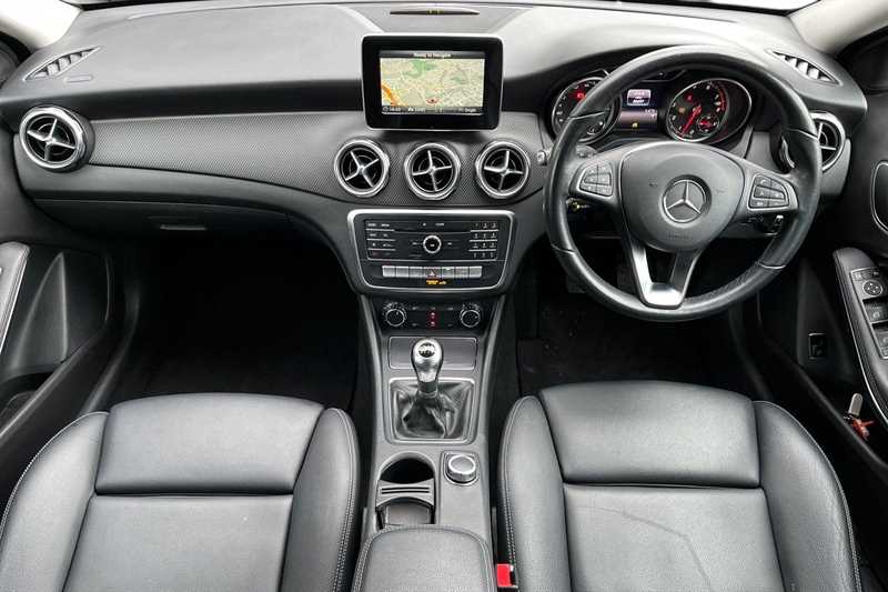 Used Mercedes-Benz GLA 2018 for sale - 77540075: Photo 9