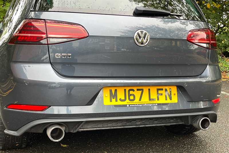 Used Volkswagen Golf 2017 for sale - 76125125: Photo 24