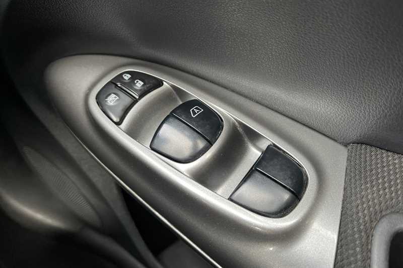 Used Nissan Juke 2015 for sale - 76563965: Photo 41