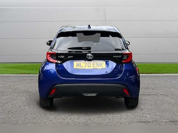 Used Toyota Yaris 2020 for sale - 78730053: Photo